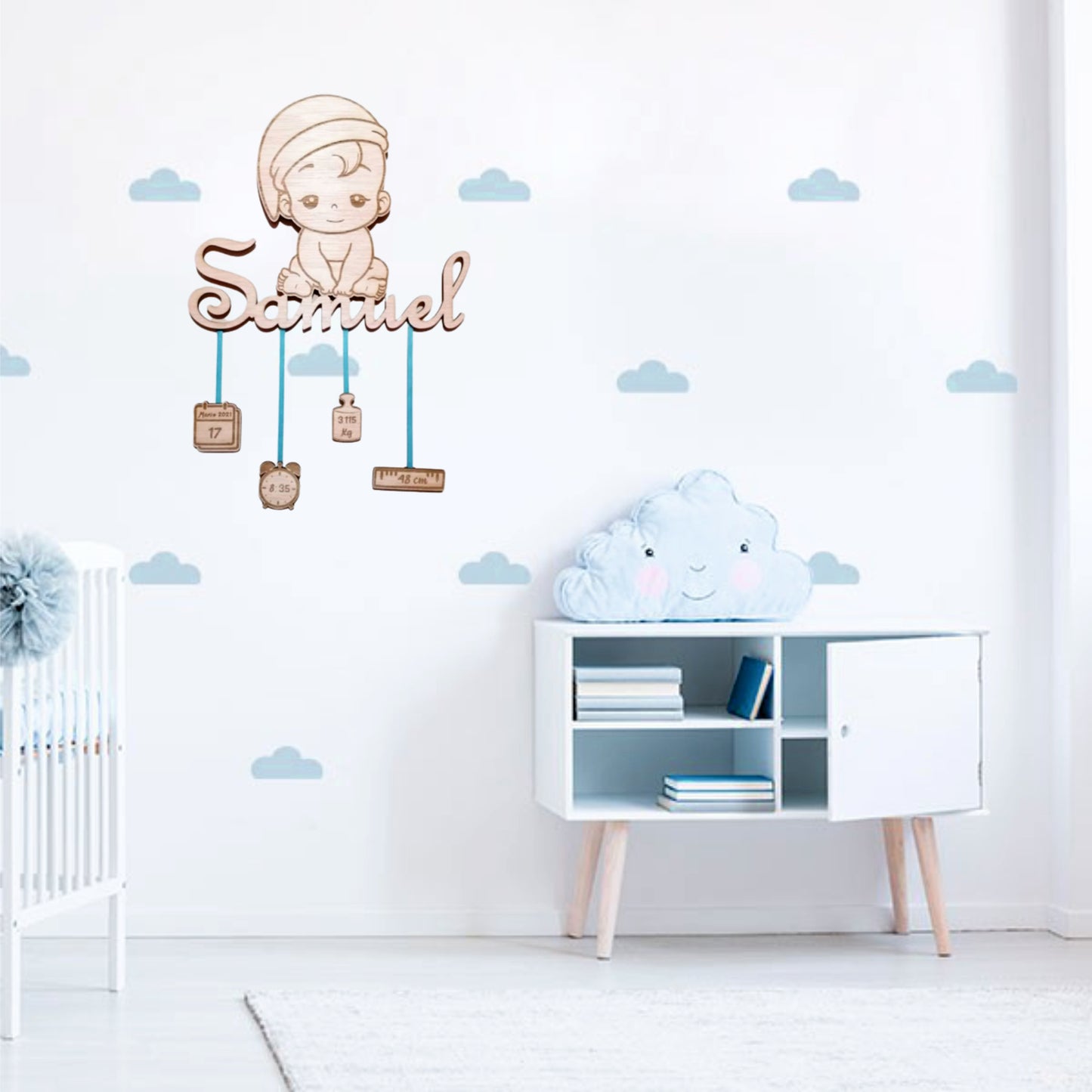 Nombre decorativo personalizado para bebé con datos de nacimiento – Madera grabada
