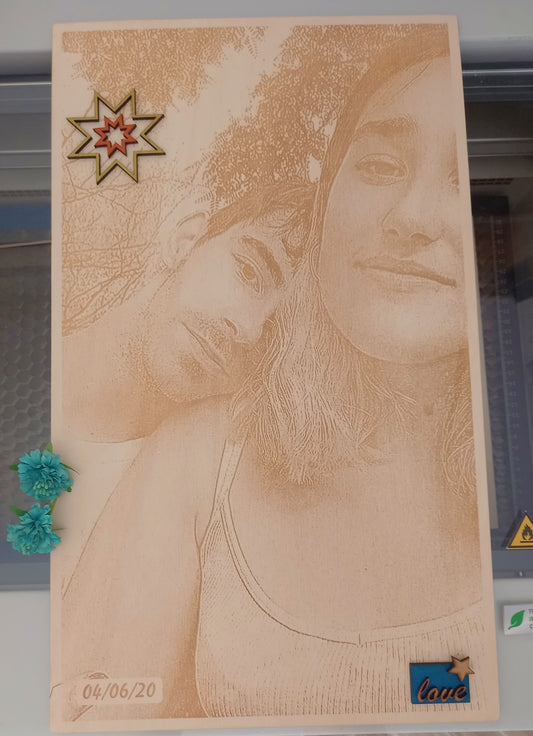 Retrato láser - Cuadro en madera con foto grabada